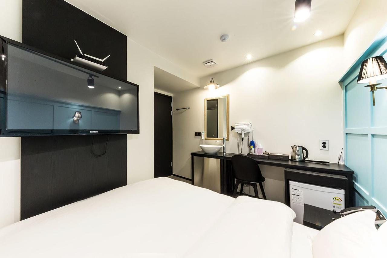 Raha Hotel Сеул Экстерьер фото